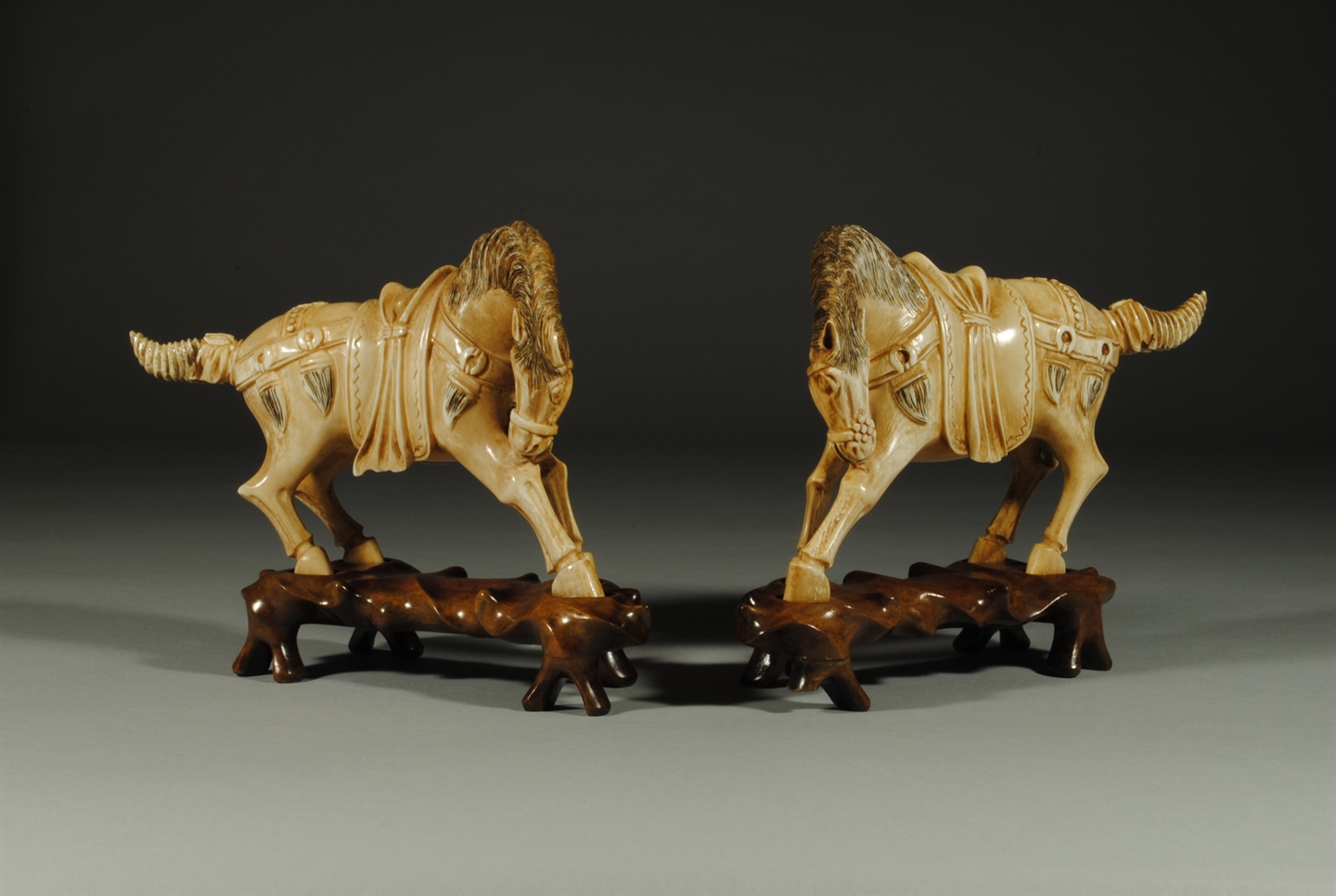 Fine and Decorative Asian Arts. Early 20th Century Pair of Carved Ivory