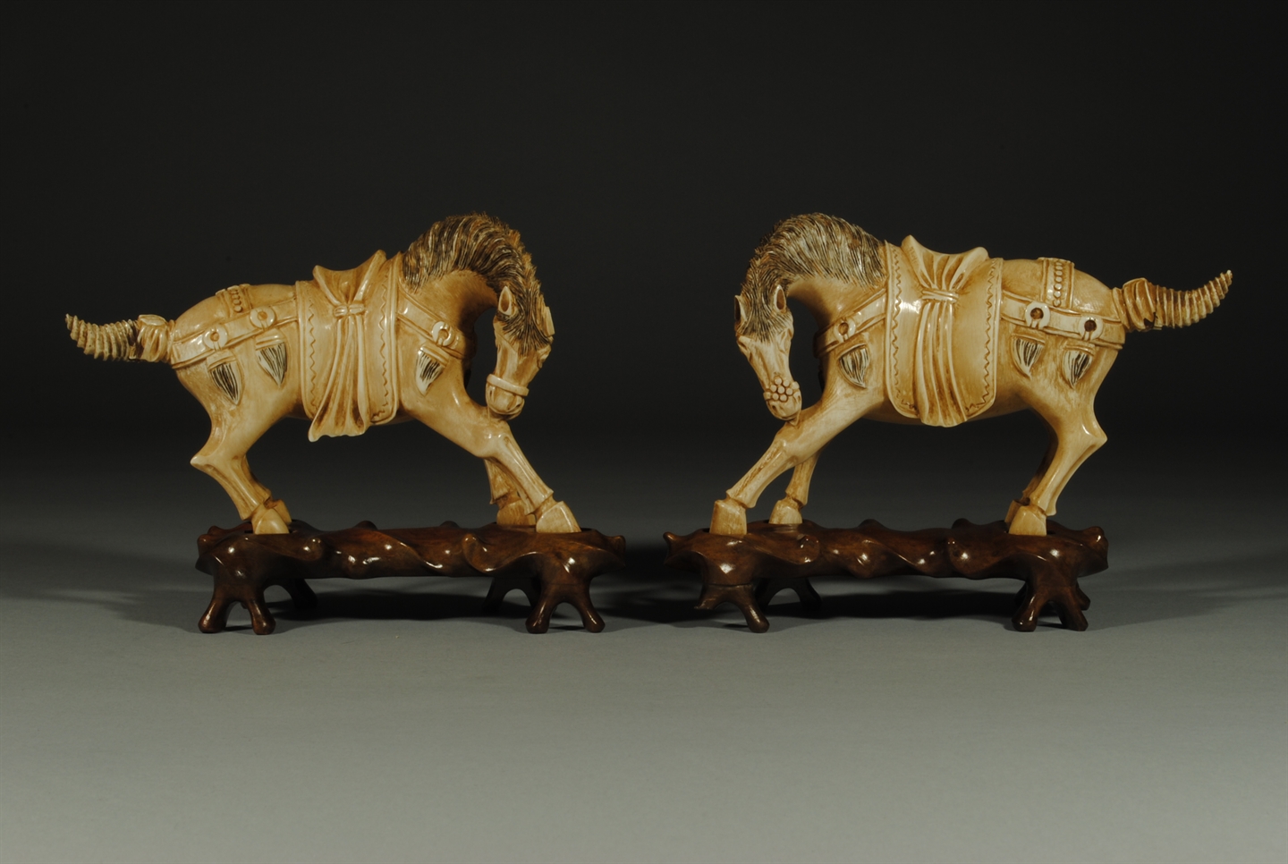 Fine and Decorative Asian Arts. Early 20th Century Pair of Carved Ivory