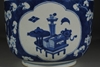 Picture of Antique Kangxi Period Chinese Porcelain Kamcheng Lidded Jar Cracked Ice Prunus